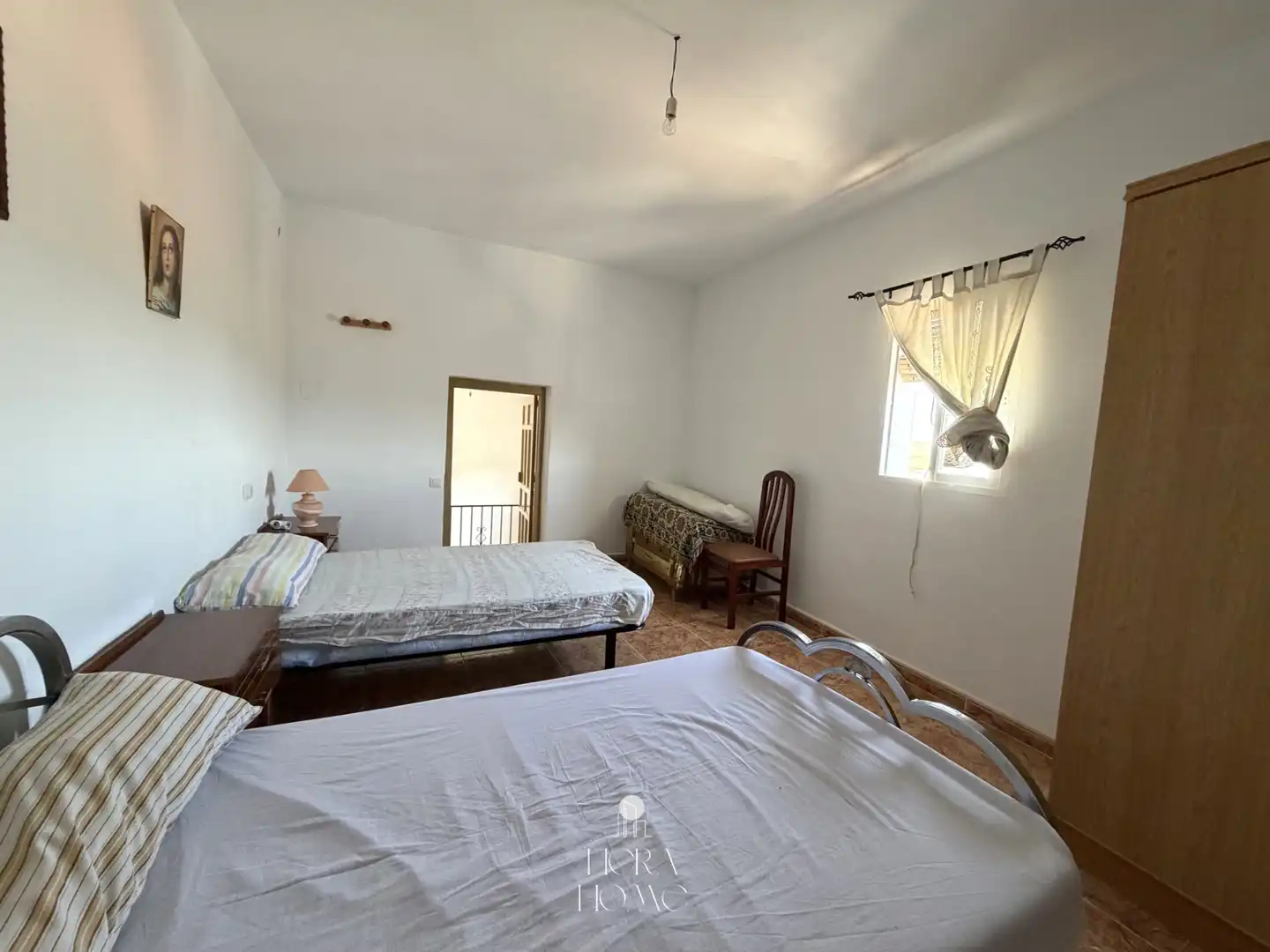 Dormitori de Casa adosada en venda en Ardales amb Jardí privat i Moblat