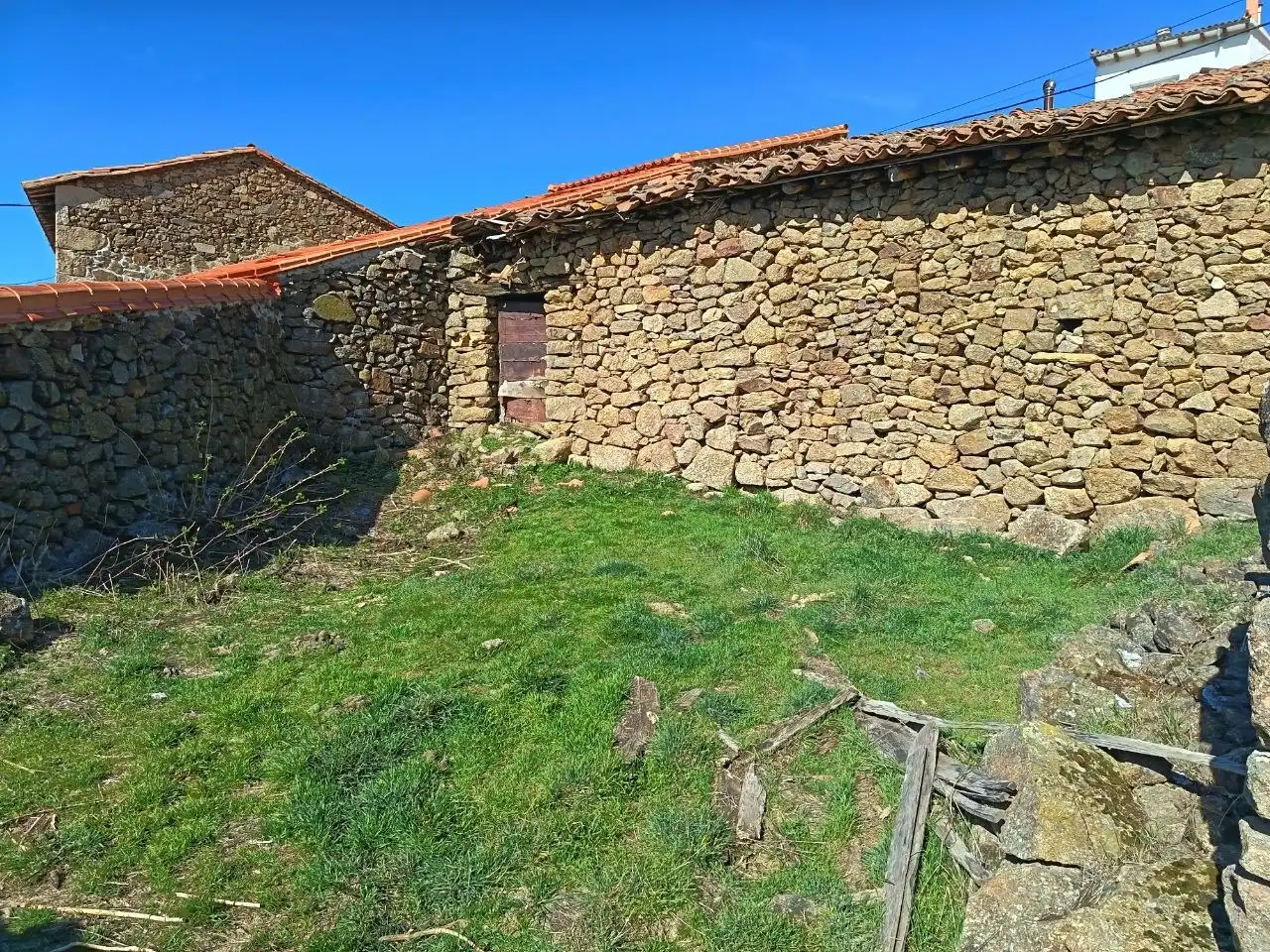 Exterior view of Residential for sale in Navalperal de Tormes