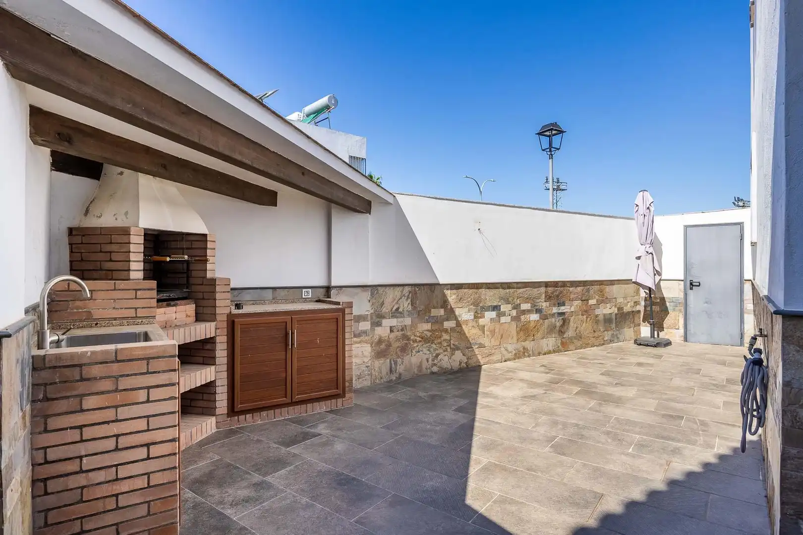 Casa aparellada amb jardí en venda a 50 Avenida Mariana de Pineda #50, imagen 33