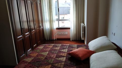 Foto 4 de Piso de alquiler en Sainza, Posío, Ourense Capital