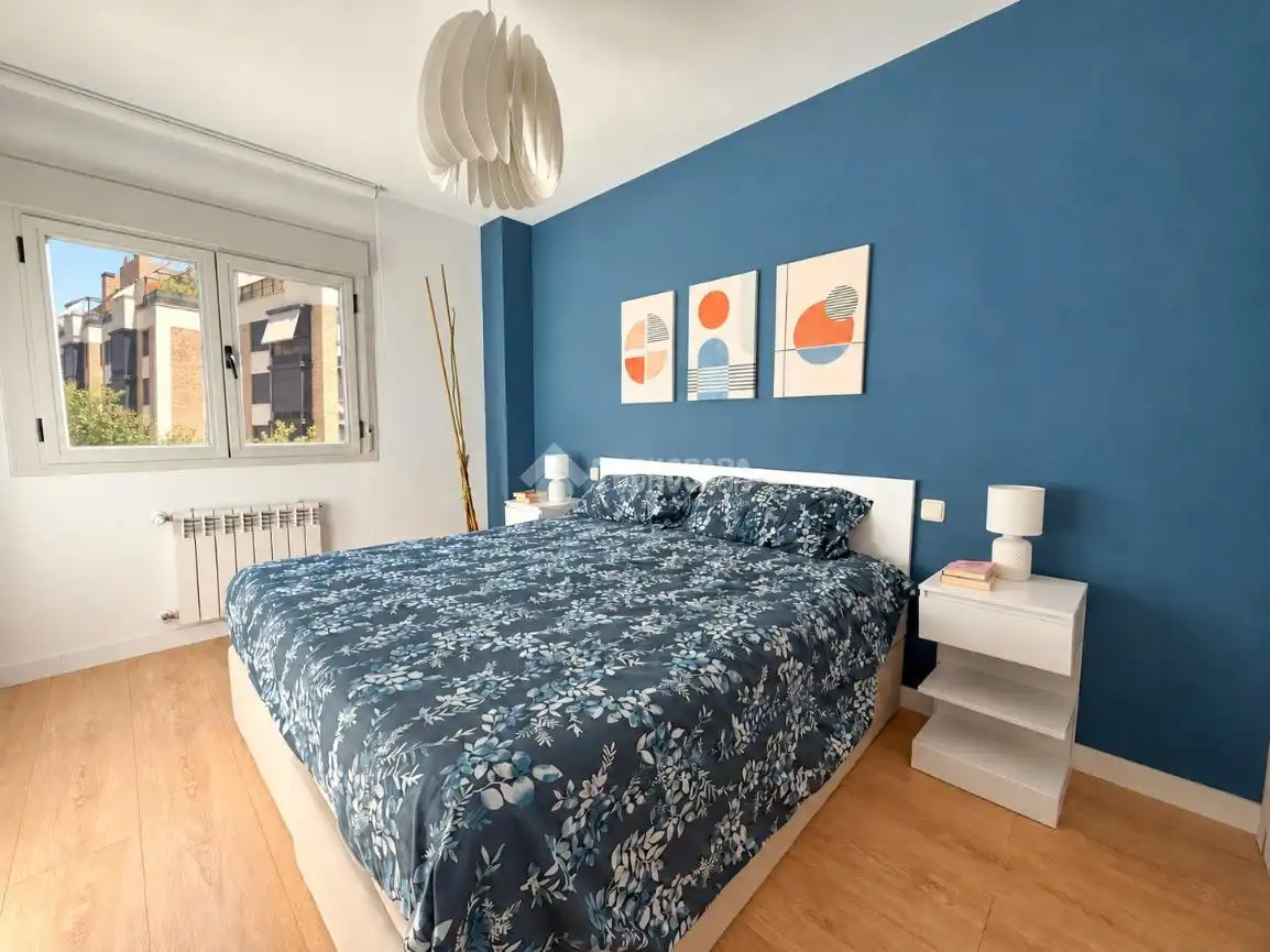Bedroom of Flat for sale in Fuencarral - El Pardo
