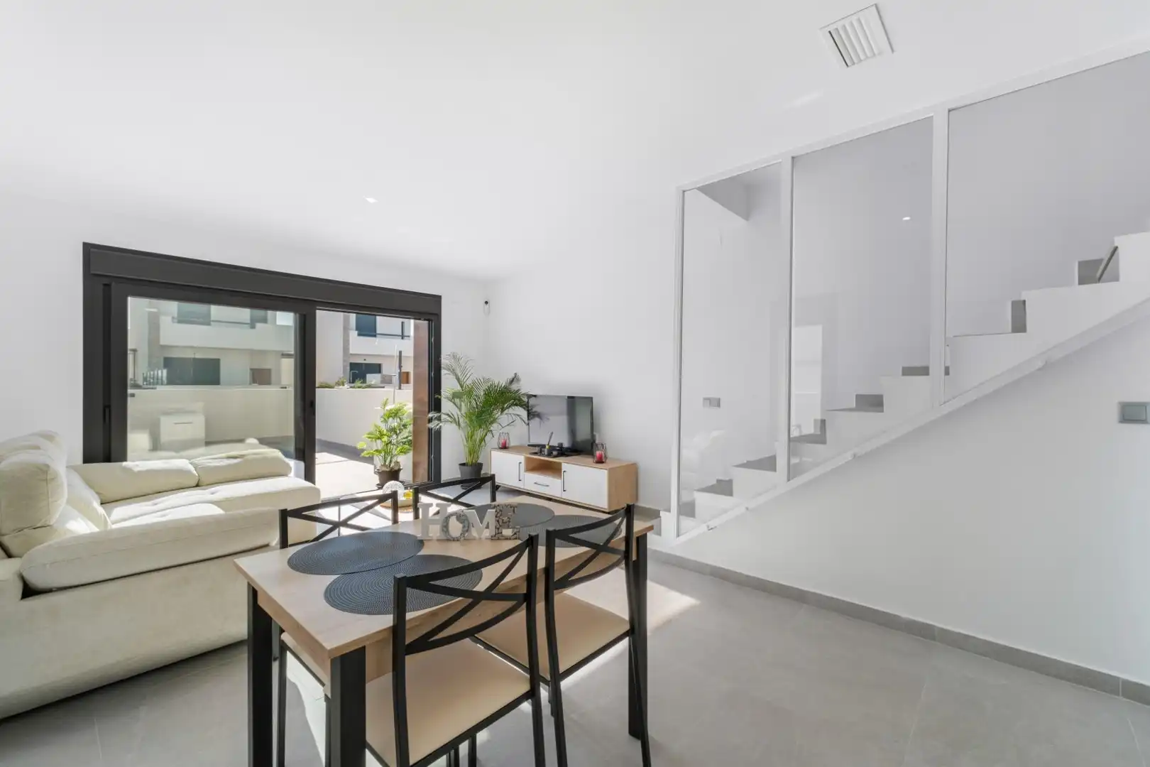 Chalet con piscina en venta en Daya Nueva, imagen 11