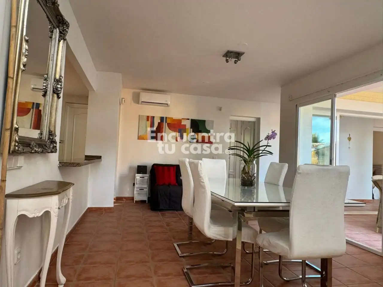 Comedor de Casa adosada de alquiler en Altea con Aire acondicionado, Calefacción y Jardín privado