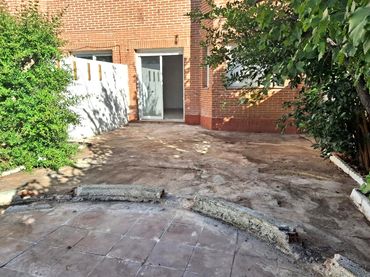 Maison mitoyenne avec balcon à vendre à Albacete
