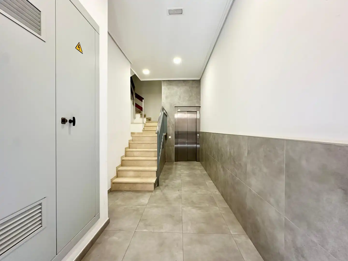 Flat for sale in Carlet  with Balcony