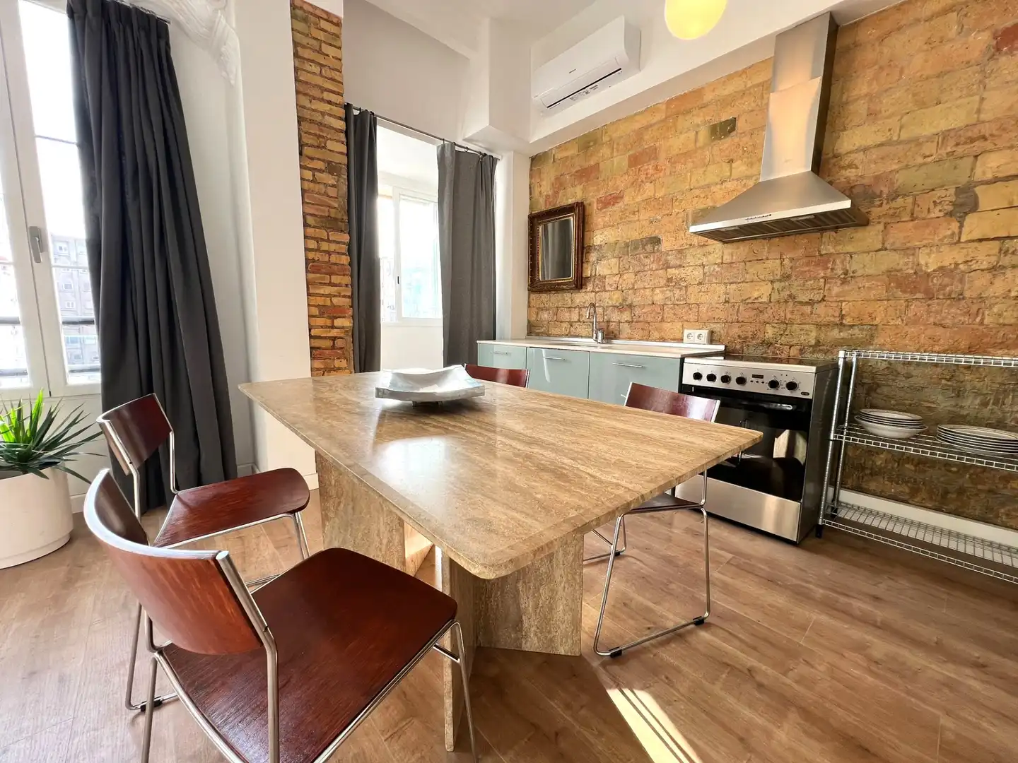Comedor de Piso de alquiler en Valencia con Aire acondicionado, Calefacción y Amueblado