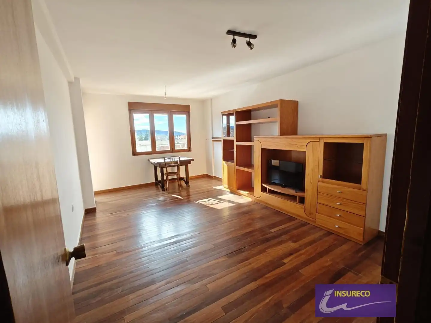 Sala de estar de Piso en venta en Boñar con Calefacción y Terraza