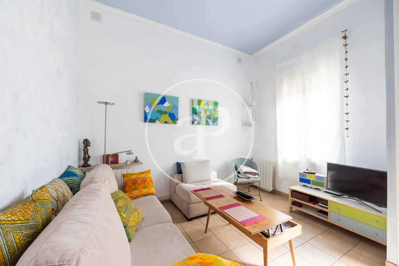 Sala d'estar de Casa adosada en venda en Montgat, Barcelona