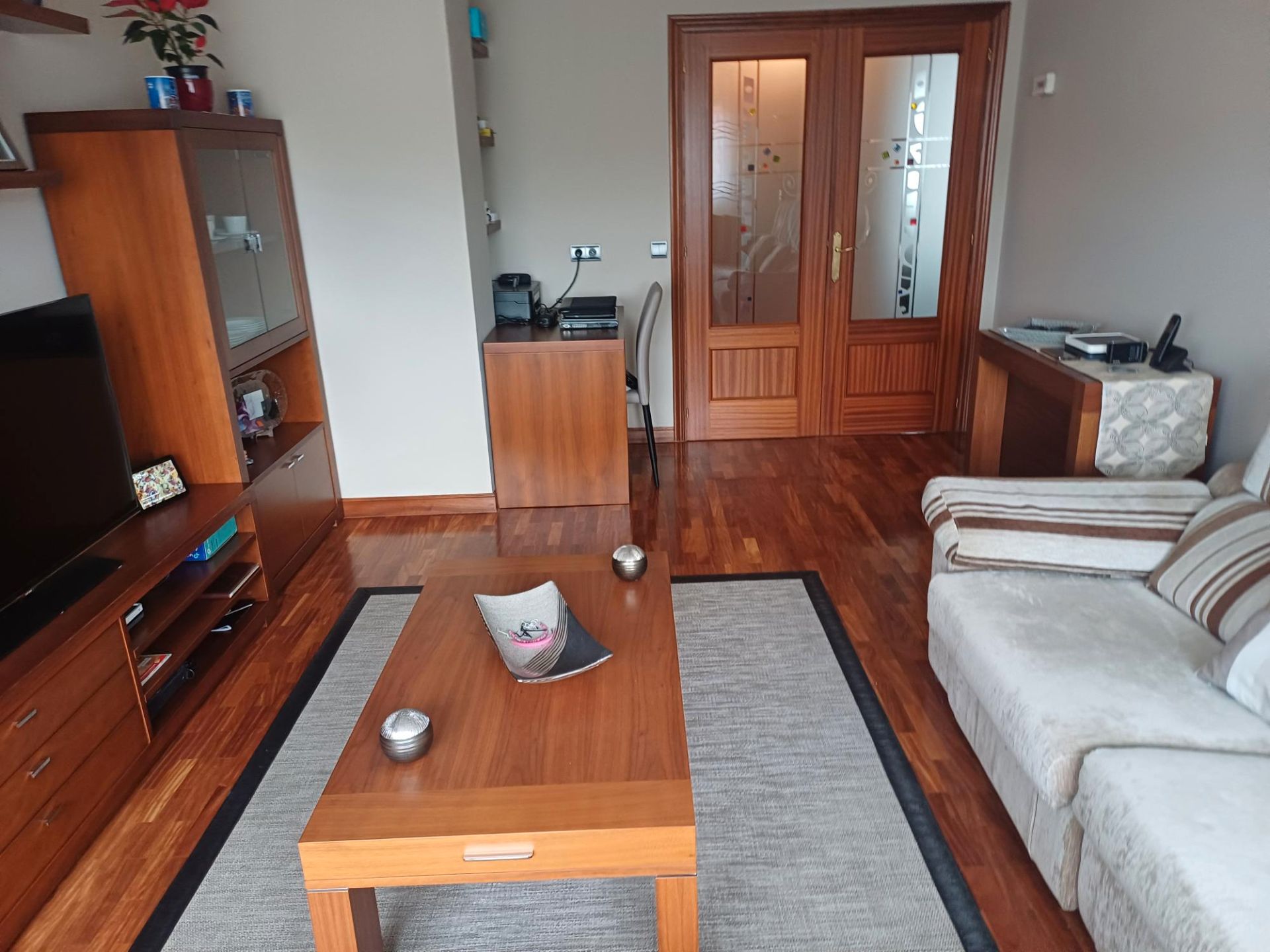 Living room of Flat for sale in Vitoria - Gasteiz  with Heating, Parquet flooring and Terrace
