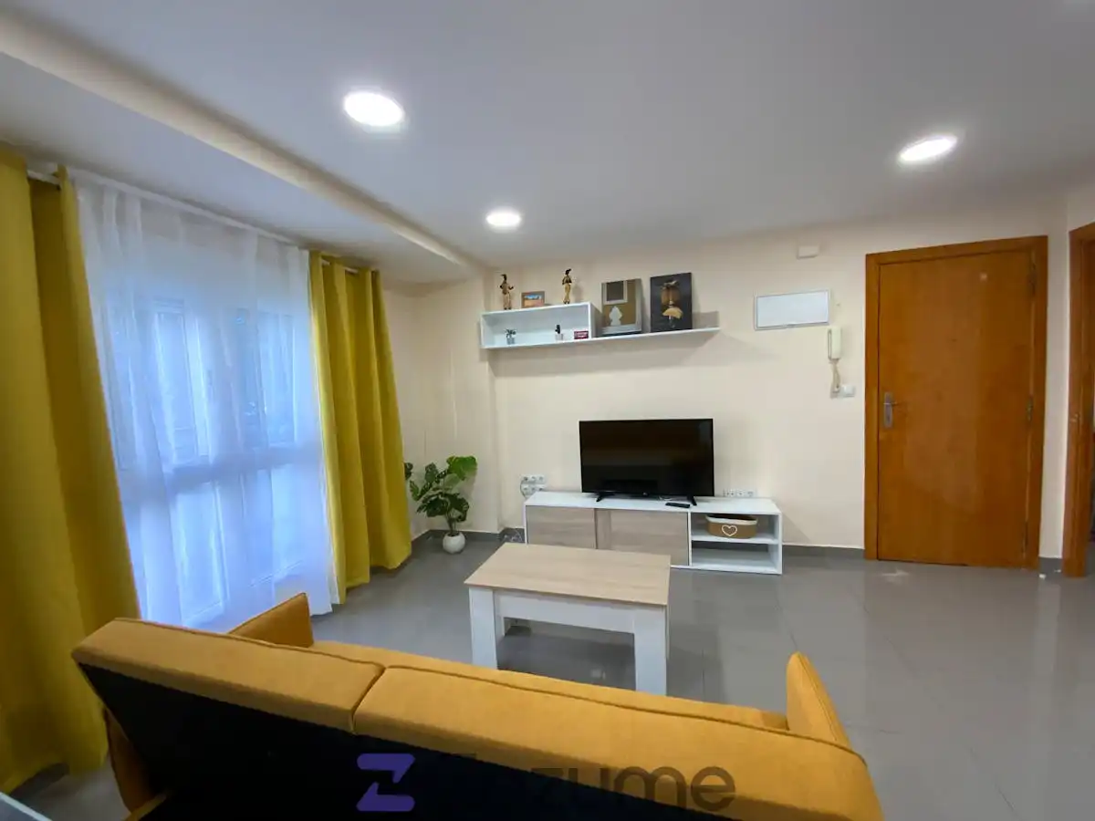 Sala d'estar de Pis de lloguer en Valencia amb Aire condicionat, Traster i Forn