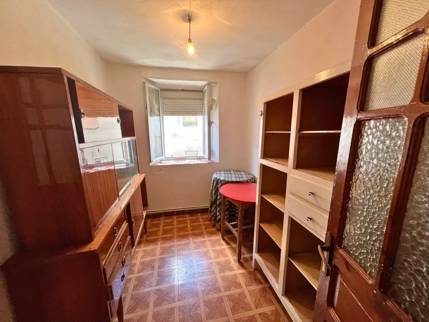Kitchen of Flat for sale in Valdeolea  with Furnished