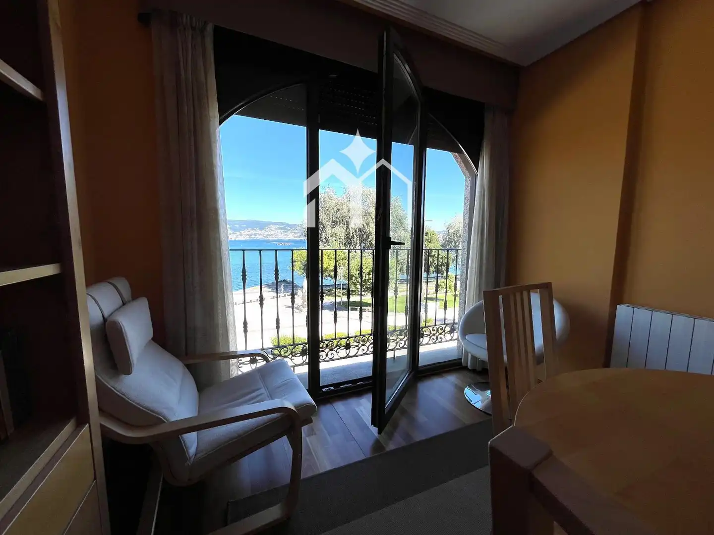 Balcony of Flat for sale in Moaña  with Heating, Terrace and Furnished