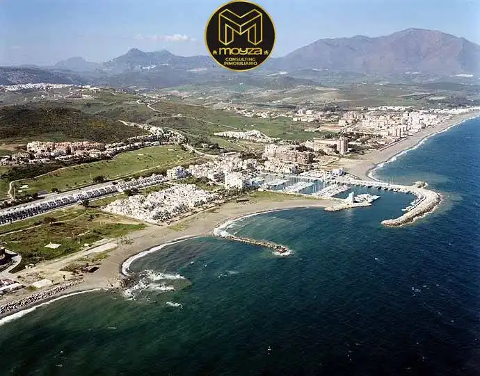 Chalet en venta en El Castillo