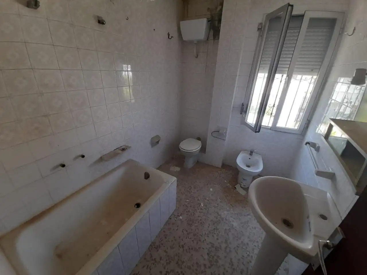 Bathroom of Flat for sale in Priego de Córdoba