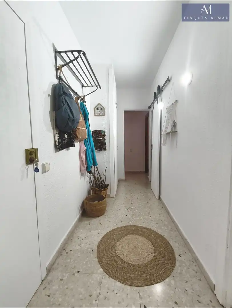 Piso en venta en Carrer ROGER DE LLURIA, 3, Les Roquetes