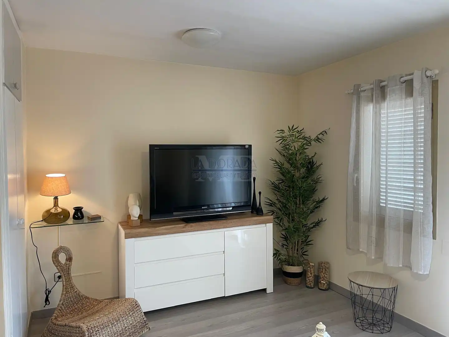 Sala de estar de Apartamento en venta en Cambrils con Amueblado, Balcón y Piscina comunitaria