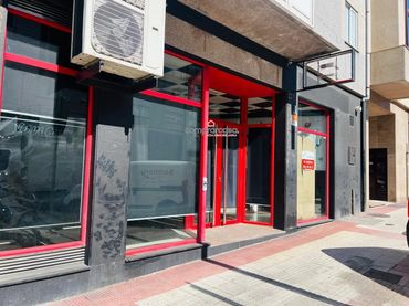 Business premises to rent in TAPIA