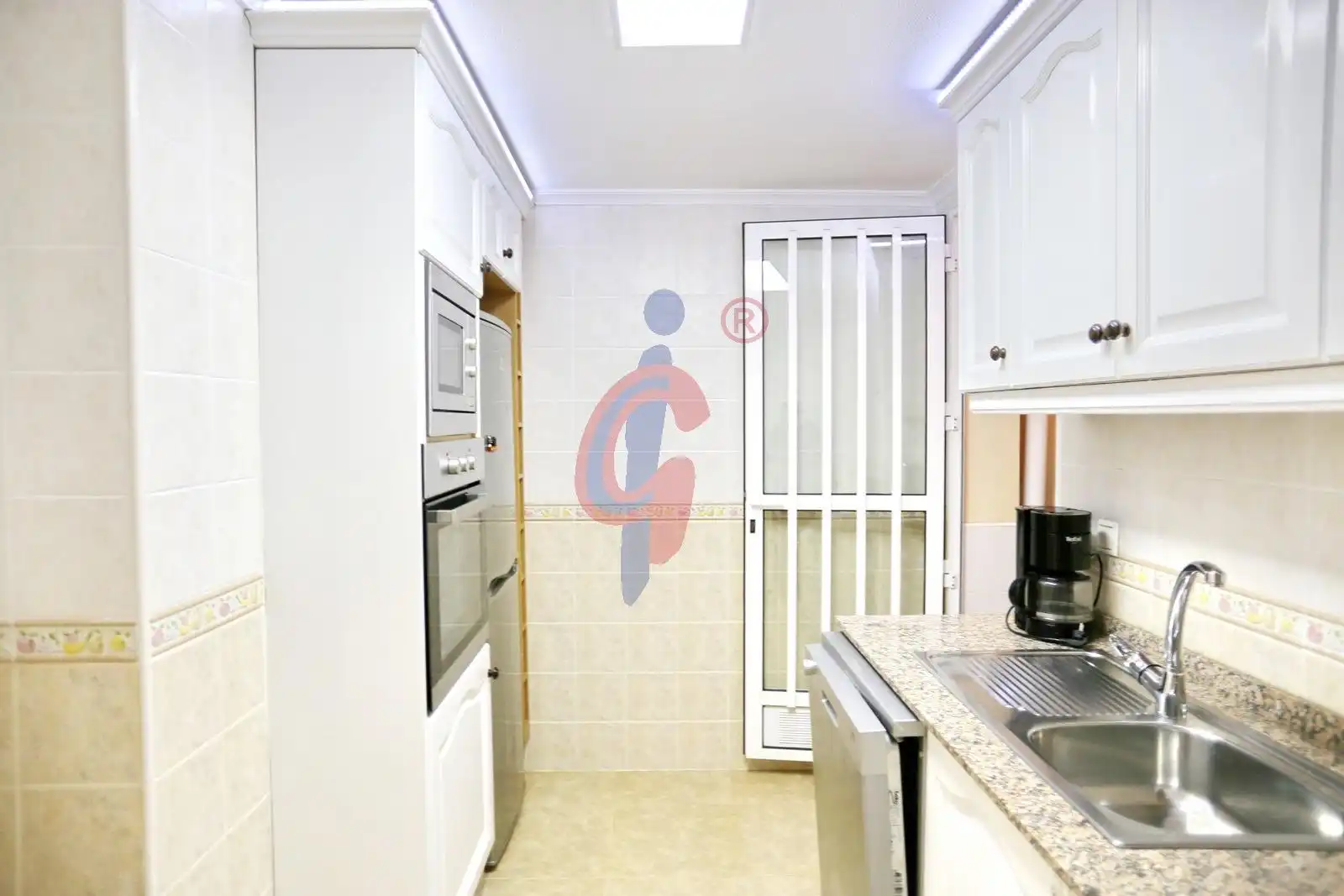 Kitchen of Houses for sale in Torrevieja  with Air Conditioner, Terrace and Furnished