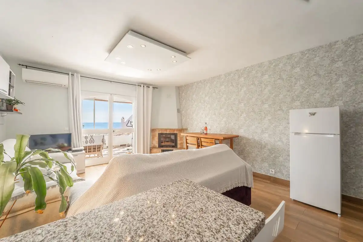 Habitación de Planta baja en venta en Nerja con Aire acondicionado, Calefacción y Terraza