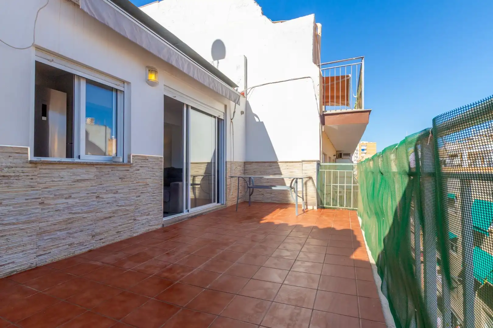 Piso con terraza en venta en Calle POETA MARTINEZ PARRA, imagen 23