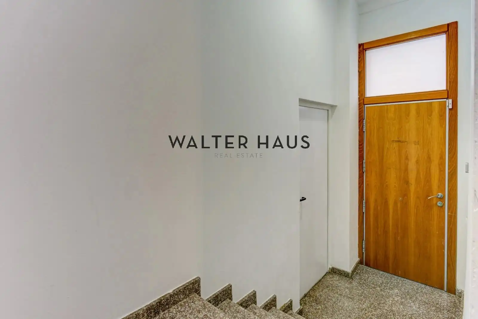 Houses for sale in Barcelona  with Air Conditioner, Heating and Terrace