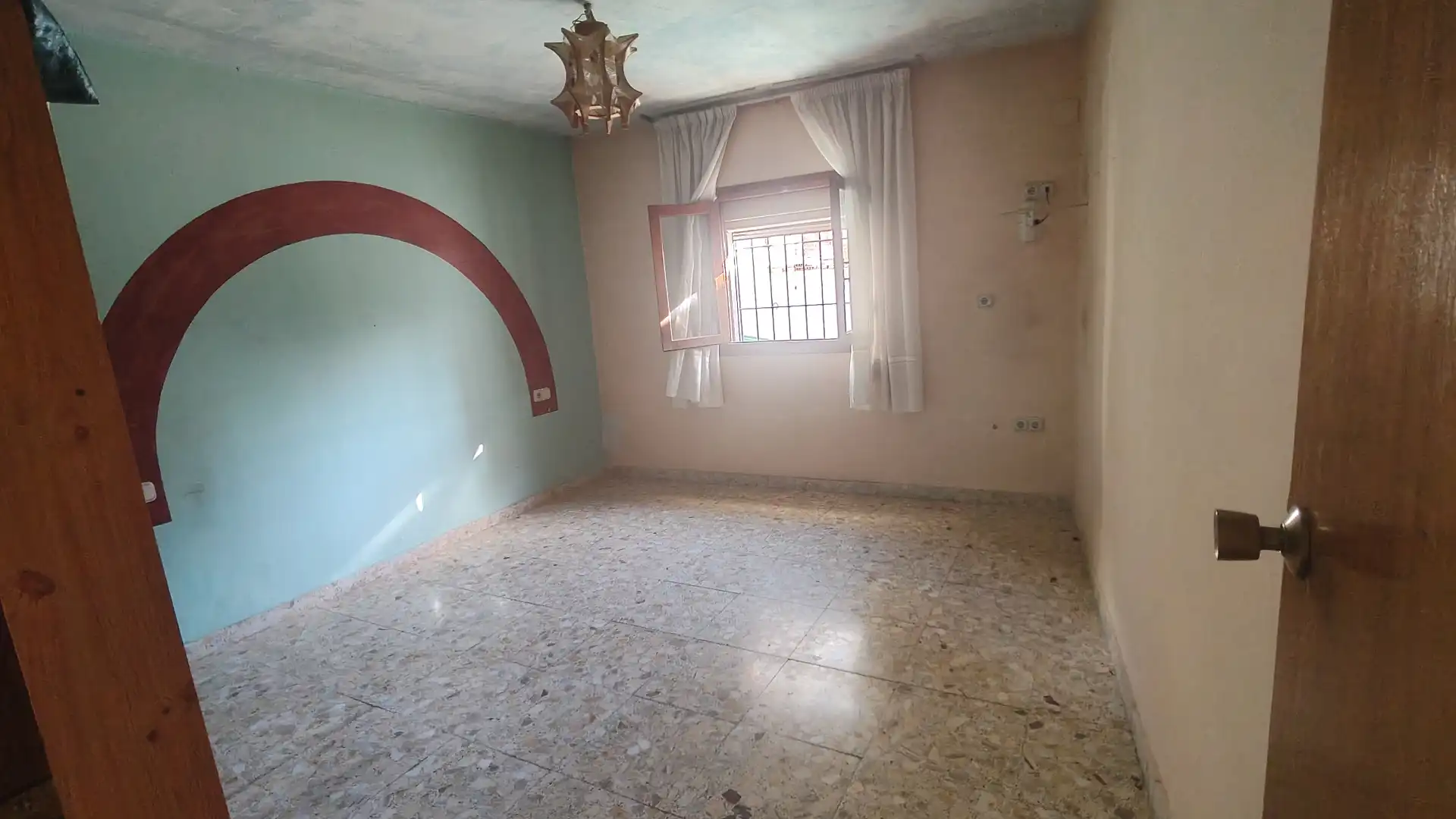 Dormitori de Casa o xalet en venda en Baza amb Moblat
