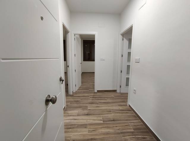 Casa-chalet en Venta en Petrer