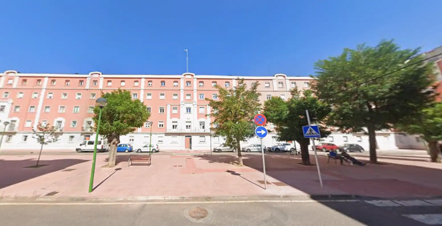 Vista exterior de Garatge en venda en Burgos