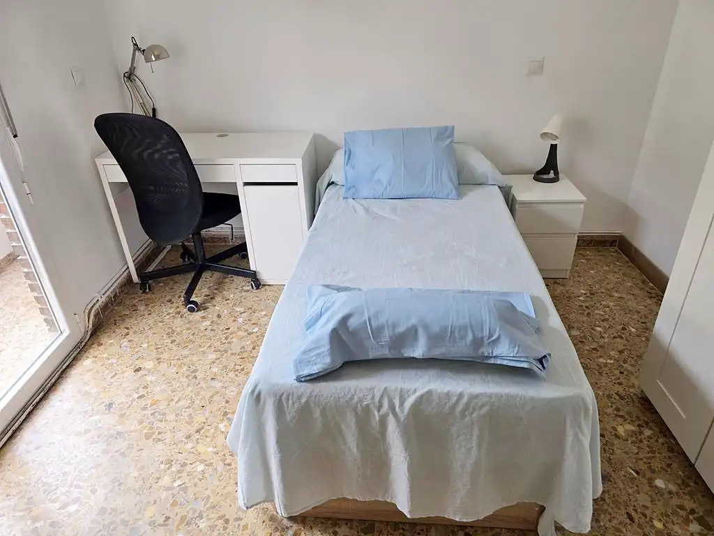 Dormitori de Pis per a compartir en Leganés amb Aire condicionat, Calefacció i Terrassa