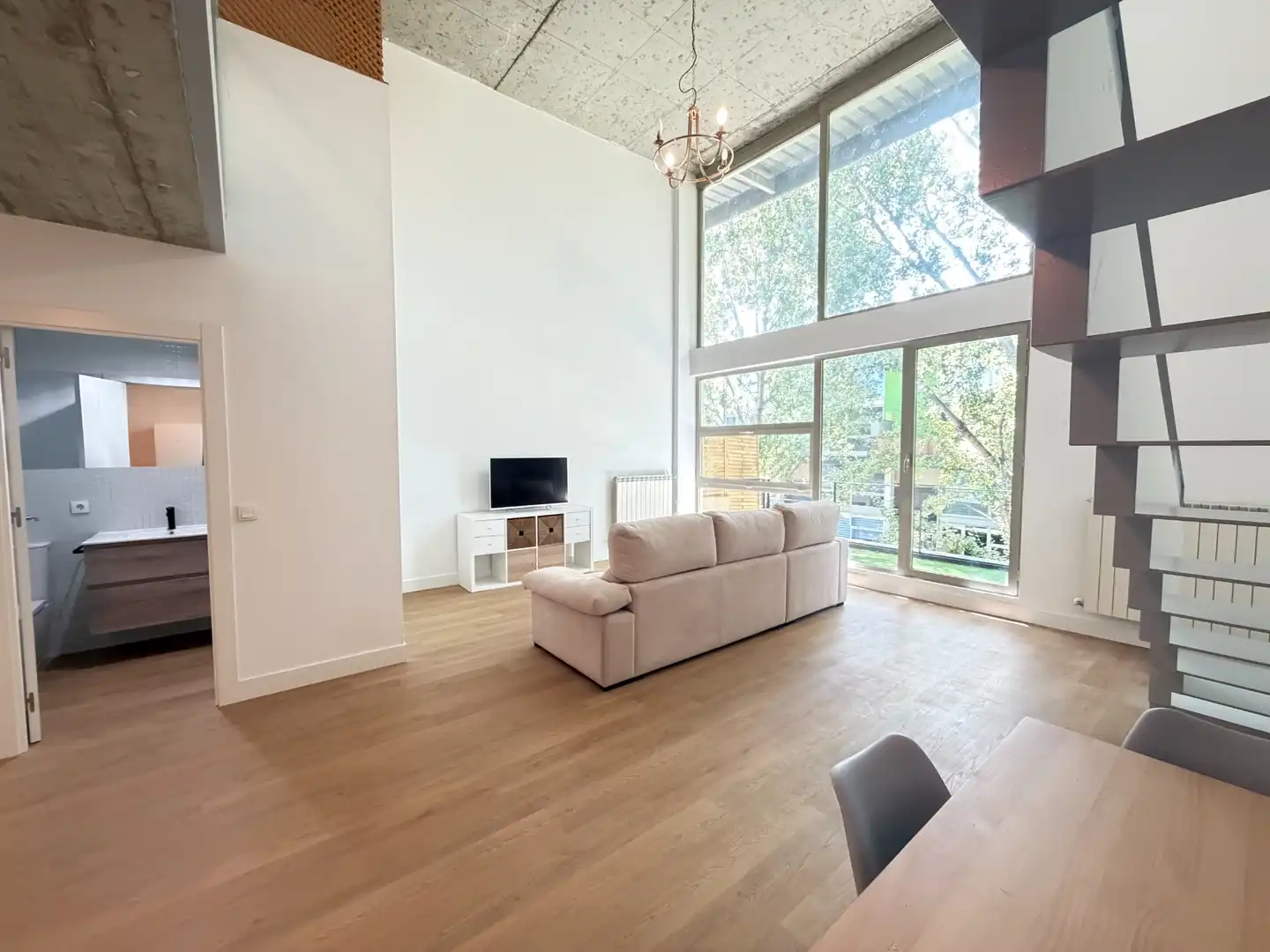 Wohnzimmer von Maisonette zum Verkauf in Camarma de Esteruelas mit Klimaanlage, Heizung und Terrasse