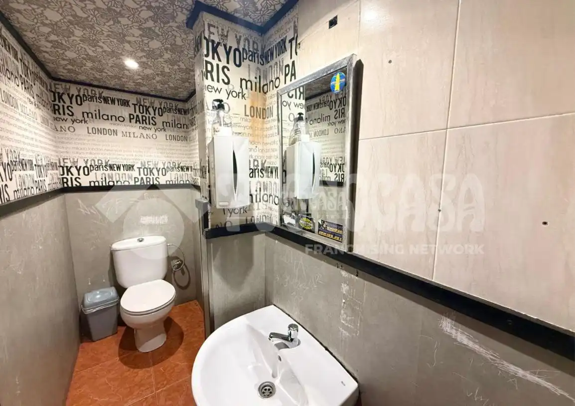 Badezimmer von Geschaftsraum zum Verkauf in Las Palmas de Gran Canaria mit Klimaanlage und Alarm
