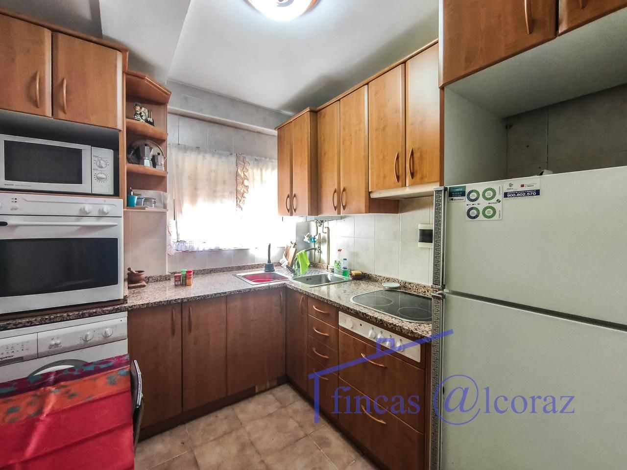 Kitchen of Flat to rent in  Huesca Capital  with Heating and Furnished