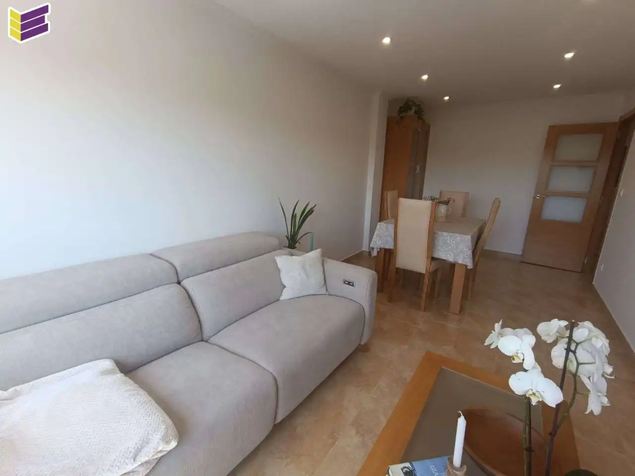 Sala d'estar de Pis en venda en Ponteareas amb Aire condicionat, Calefacció i Traster