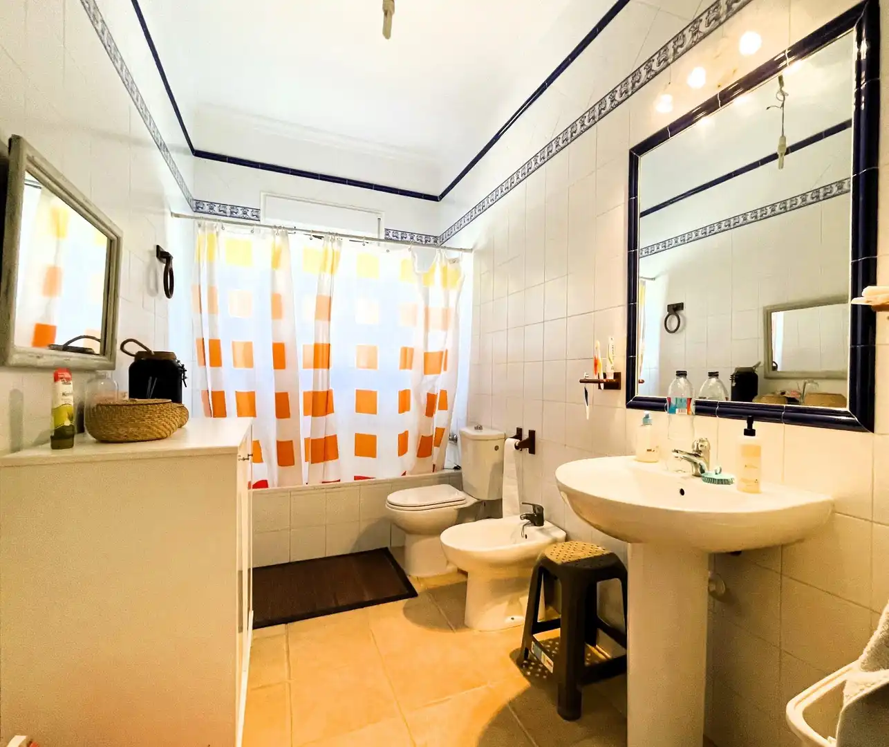 Baño de Casa o chalet en venta en Villaverde del Río con Calefacción y Jardín privado