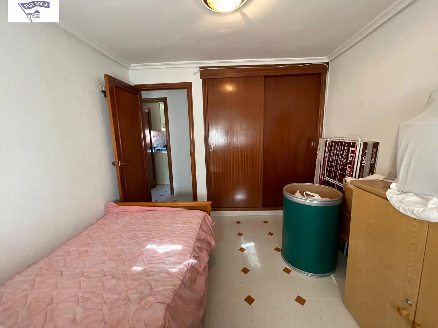 Habitación de Finca rústica en venta en Albacete con Terraza y Balcón