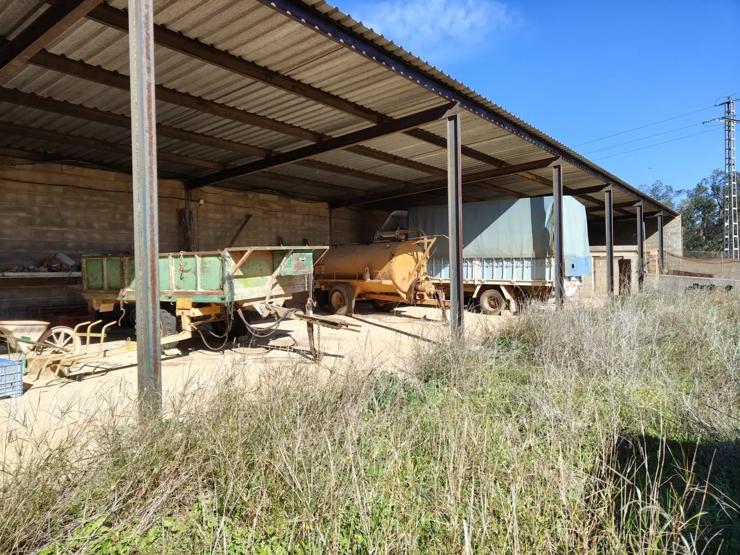 Vista exterior de Casa o xalet en venda en Atzeneta del Maestrat amb Calefacció, Jardí privat i Terrassa