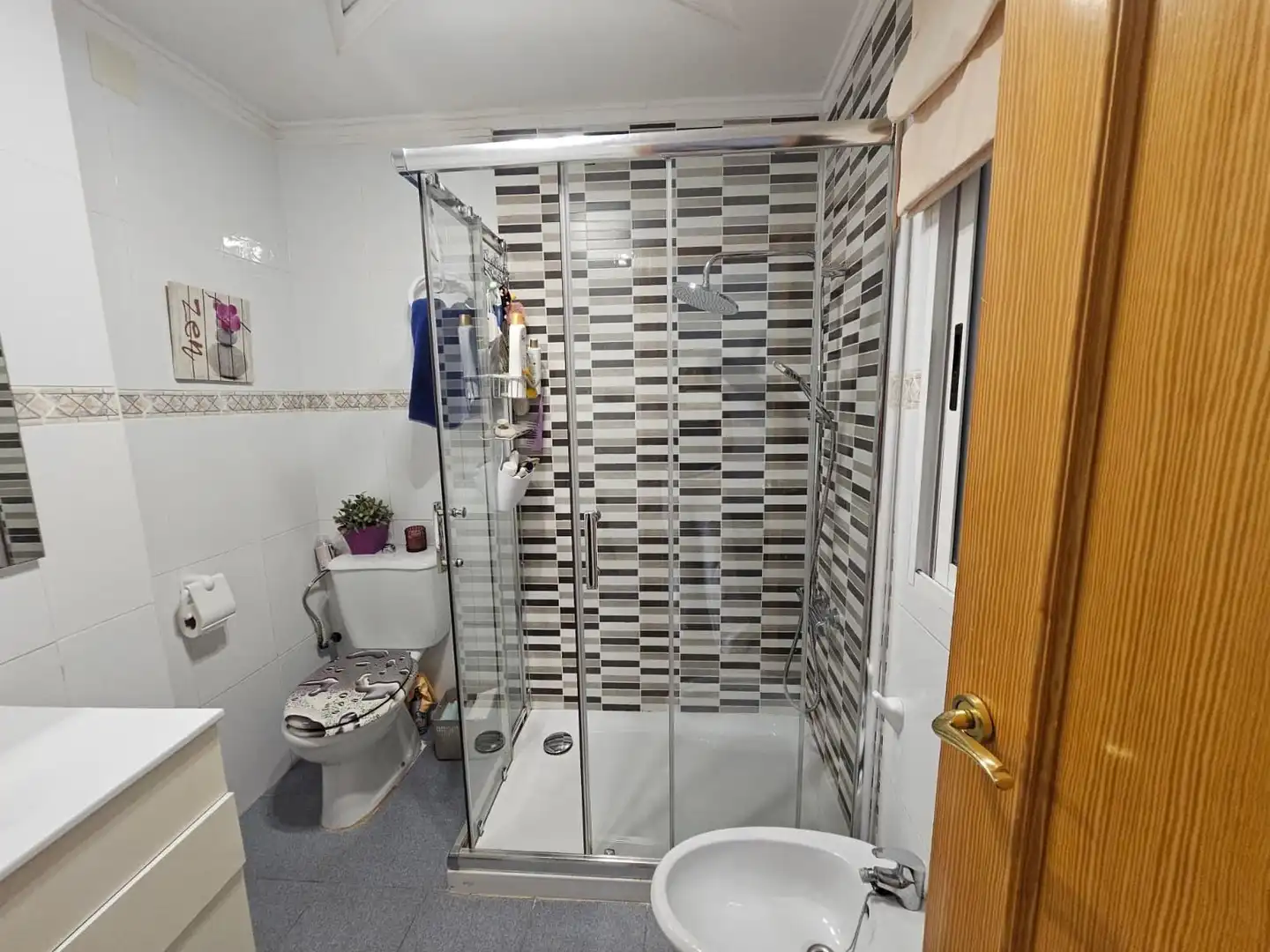 Baño de Casa o chalet en venta en Sagunto / Sagunt con Calefacción, Terraza y Trastero
