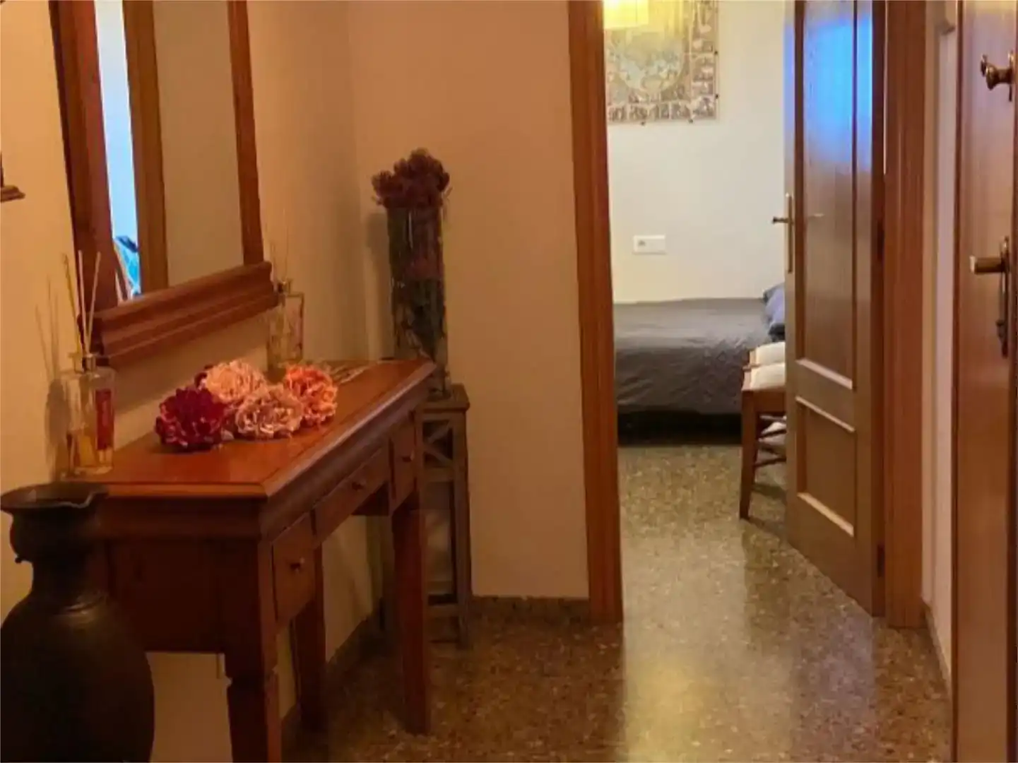 Habitación de Piso para compartir en Torrent con Aire acondicionado, Amueblado y Balcón