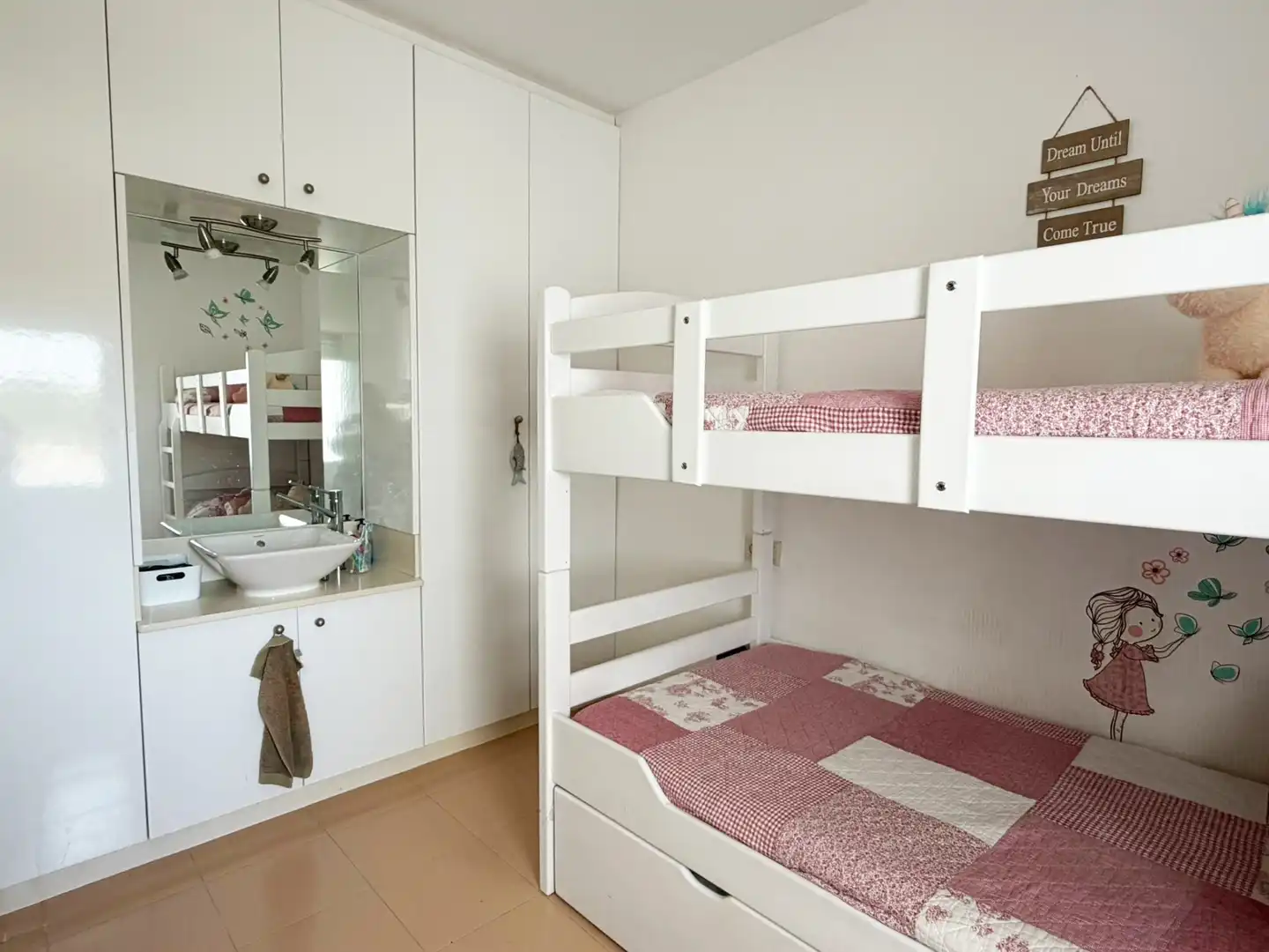 Bedroom of Flat for sale in Pals  with Private garden, Terrace and Swimming Pool
