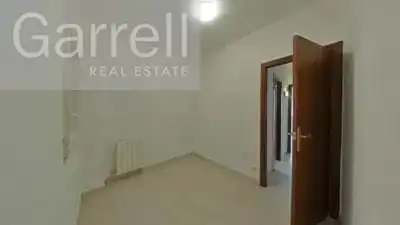 Piso en venta en carrer DR. SALVA Pl:BJ Pt: TERRASSA (BARCELON, Ca n'Aurell