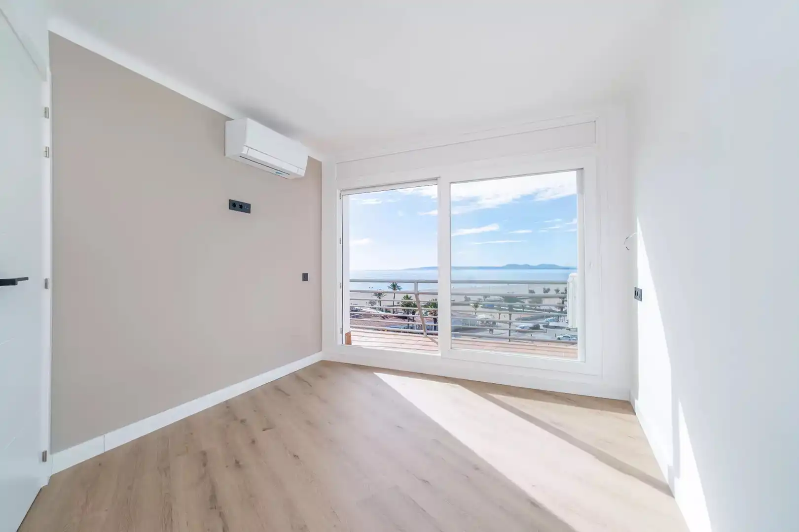 Habitación de Piso en venta en Empuriabrava con Aire acondicionado y Terraza