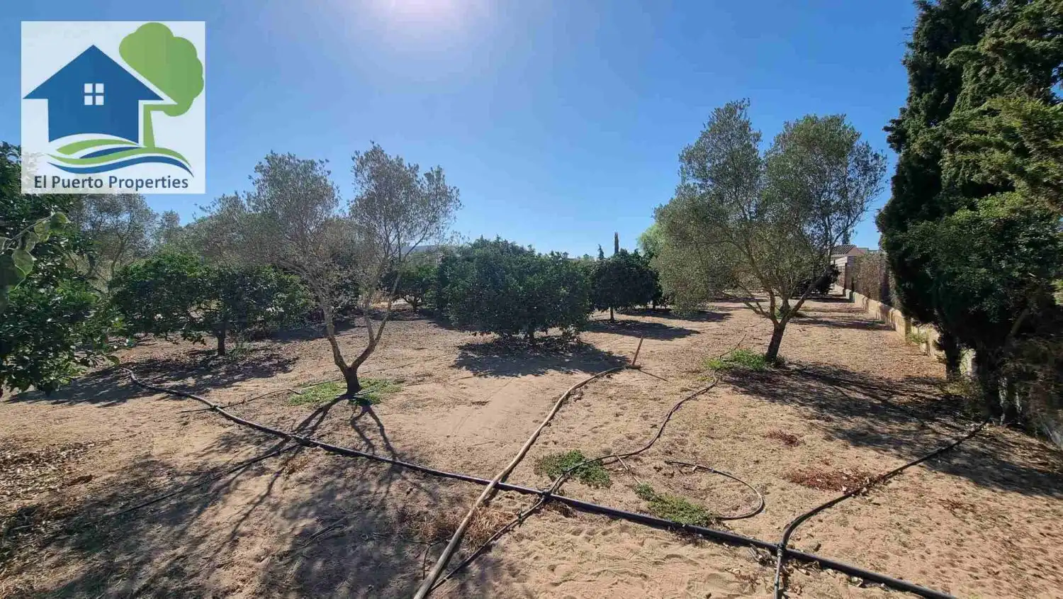 Finca rústica en venta en El Puerto de Santa María con Jardín privado, Terraza y Trastero