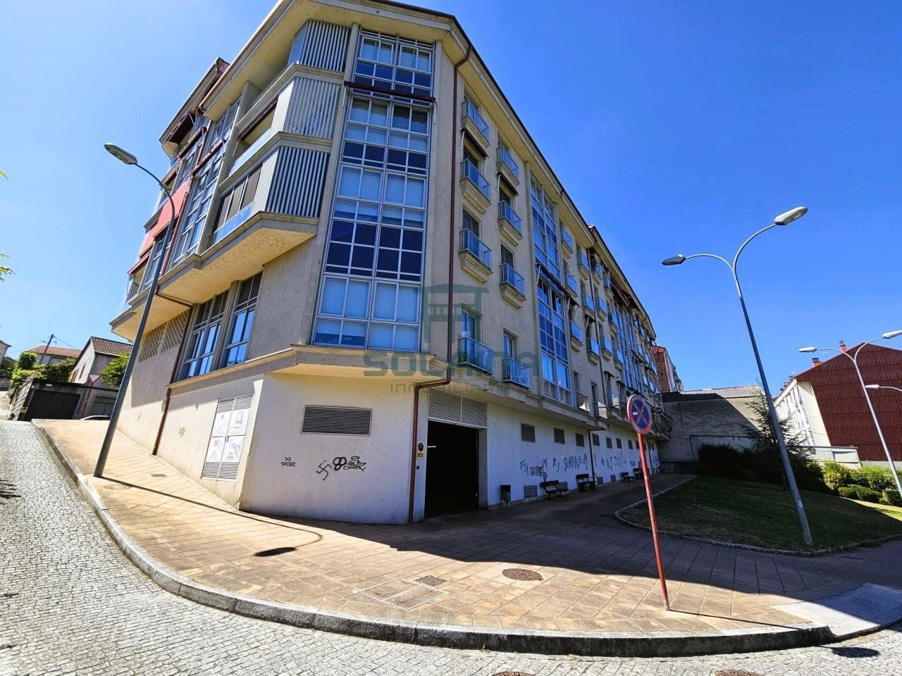 Exterior view of Flat for sale in Ourense Capital   with Heating, Parquet flooring and Furnished