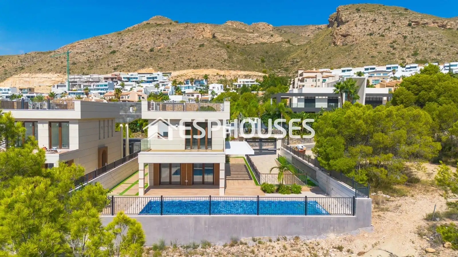 Villa avec piscine à vendre à Golf Bahía, imagen 5