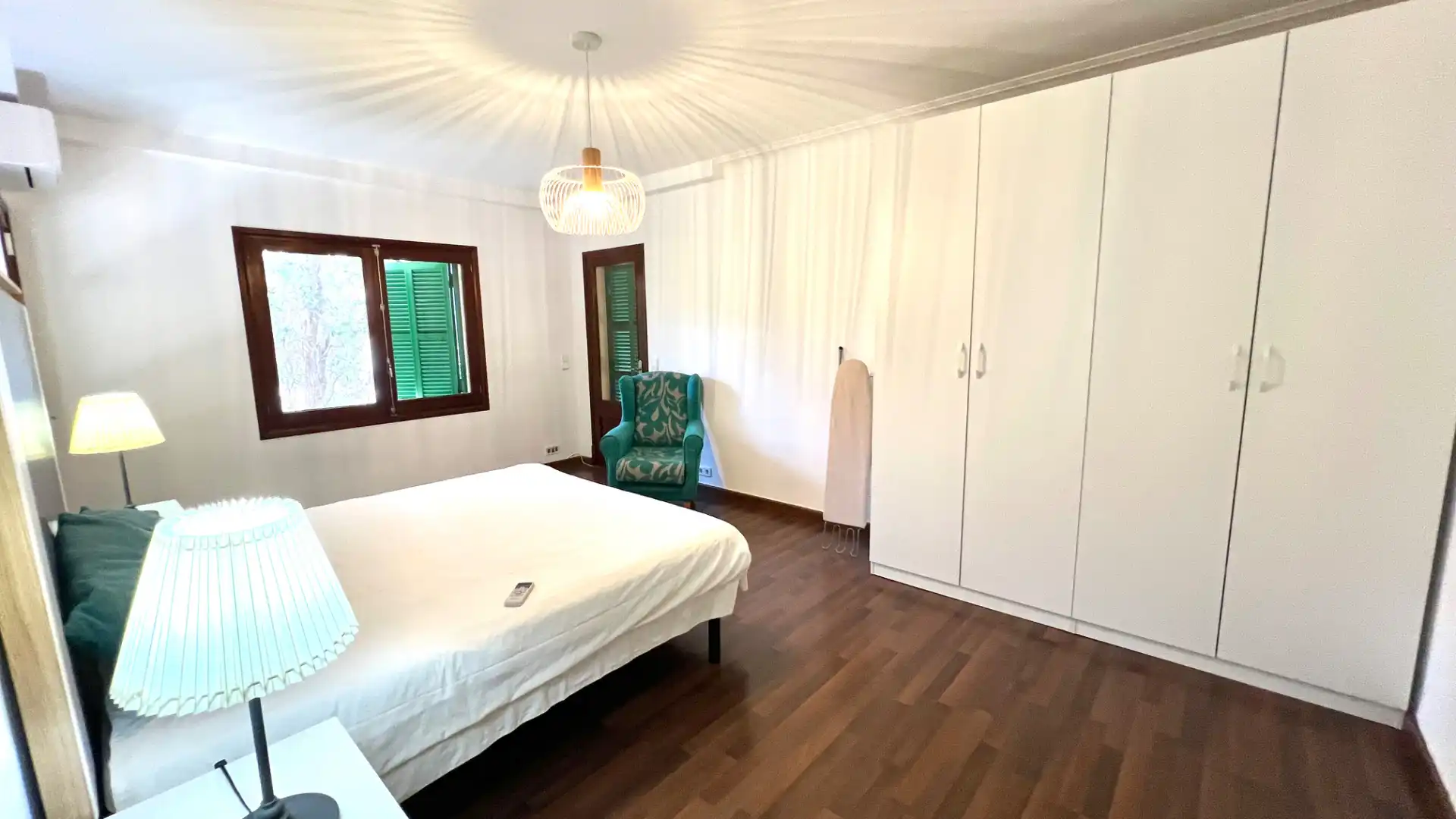 Bedroom of Flat for rent in Alcúdia  with Air Conditioner, Parquet flooring and Terrace