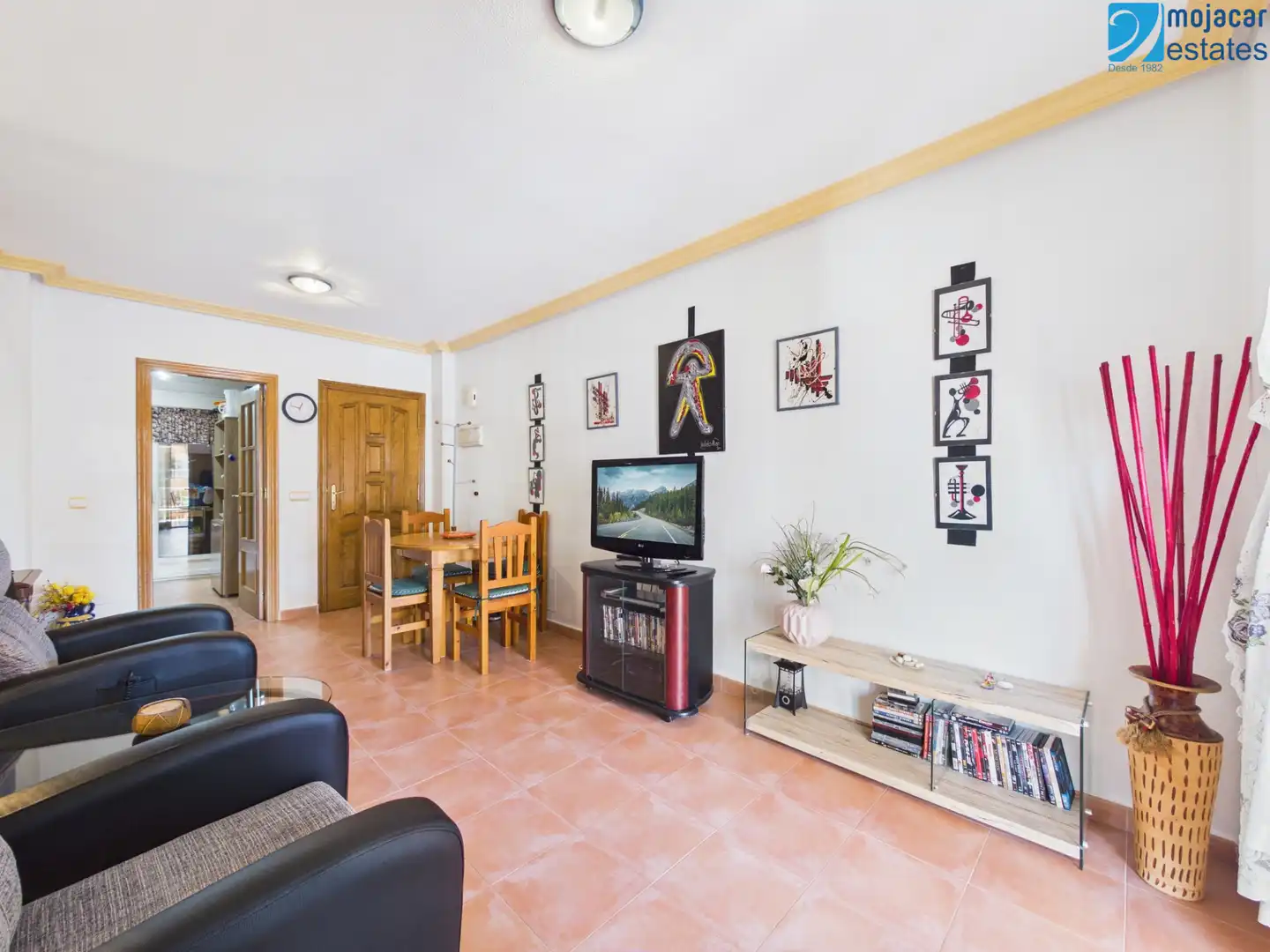 Apartment with pool for sale in Avenida del Mar 27, imagen 4