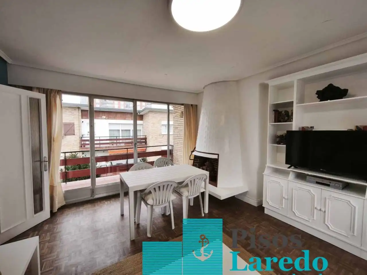 Terraza de Piso en venta en Laredo con Calefacción, Parquet y Terraza