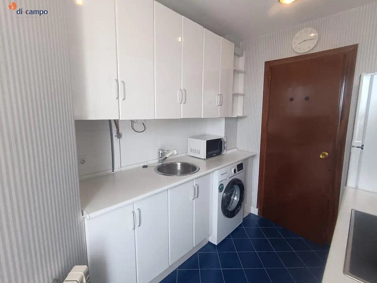Kitchen of Attic for rent in Valladolid  with Heating, Terrace and Storage room