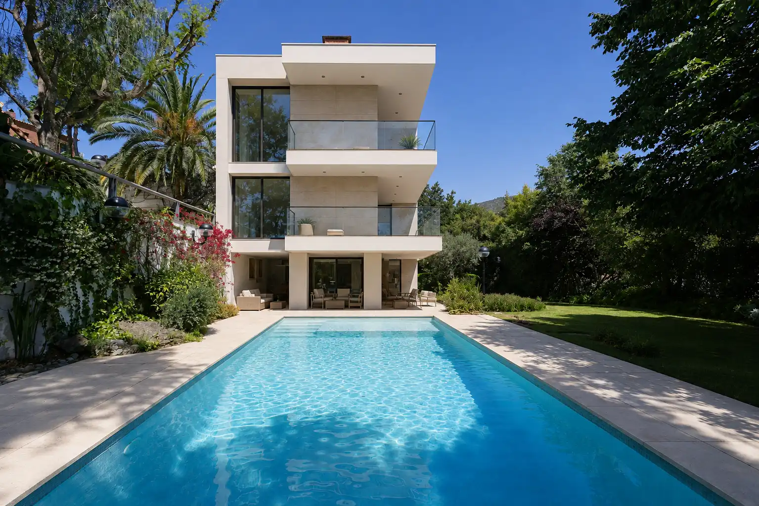 Swimming pool of Houses for sale in Castelldefels  with Air Conditioner, Heating and Private garden