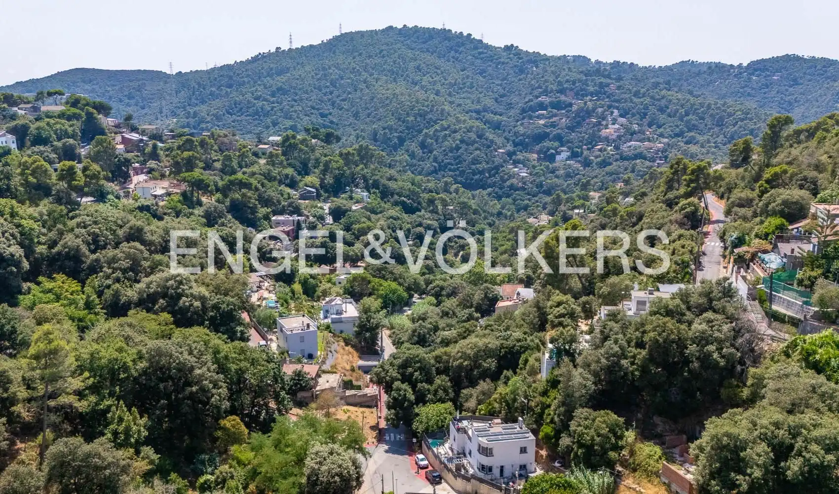 Vista exterior de Casa o chalet en venta en Barcelona con Calefacción, Jardín privado y Parquet